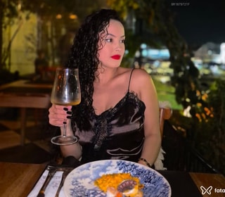 Acompanhante Bella