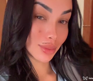 Acompanhante Fernanda Macena