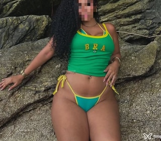 Acompanhante Larissa