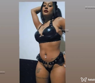 Acompanhante Núbia Barros