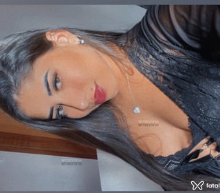 Acompanhante Luana