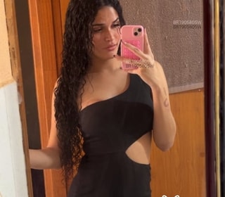 Acompanhante Stefany Soares