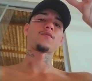 Acompanhante Platinado