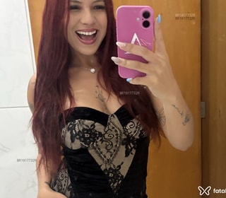 Acompanhante Larissa