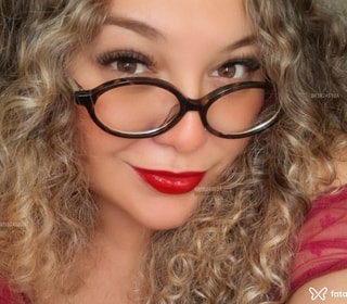 Acompanhante Luísa