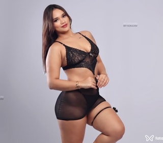 Acompanhante Livia Dantas