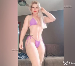 Acompanhante Clara Mel