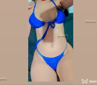 Acompanhante Julia