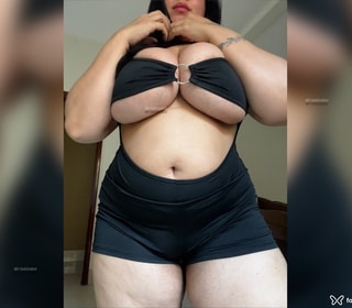 Acompanhante Lanna