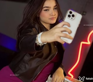 Acompanhante Eduarda