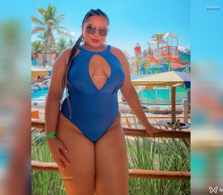 Acompanhante Nina Santos