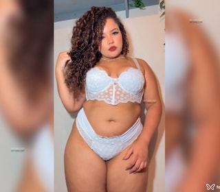 Acompanhante Nina Santos