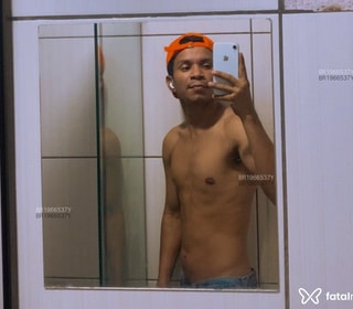 Acompanhante Tonzinho
