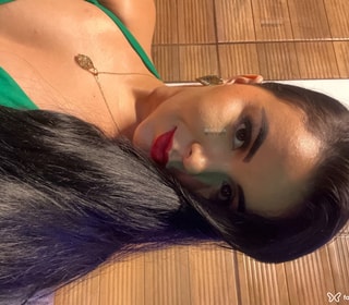 Acompanhante Karol