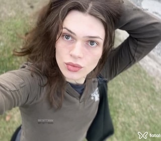 Acompanhante Regina
