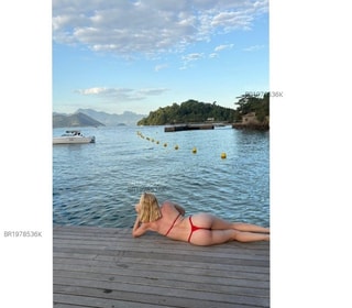 Acompanhante Vanessa Diniz
