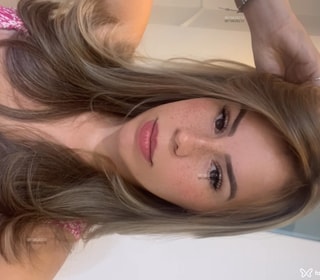 Acompanhante Paola Stazaki