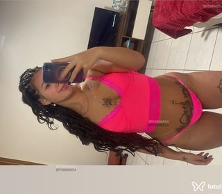 Acompanhante Paola