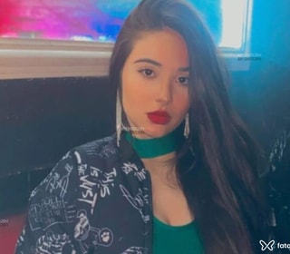 Acompanhante Liz Moreira