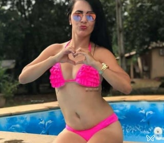 Acompanhante Cristina