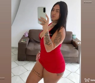Acompanhante Vitória Oliveira