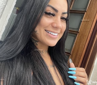 Acompanhante Maryana