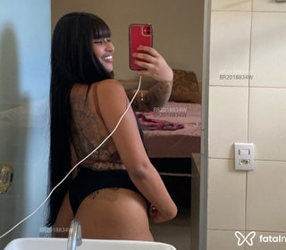 Acompanhante Melissa