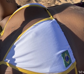 Acompanhante Nathi Bronzeda