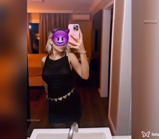 Acompanhante Larissa