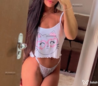 Acompanhante Karol