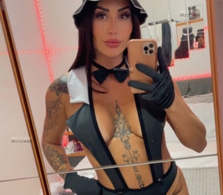 Acompanhante Camila Ferrari
