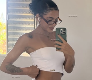 Acompanhante Mia Lopes