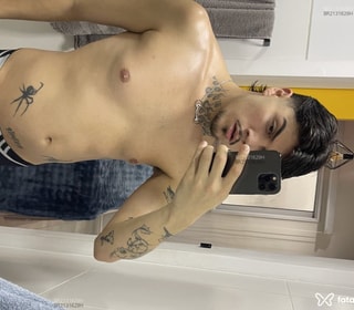 Acompanhante Binho