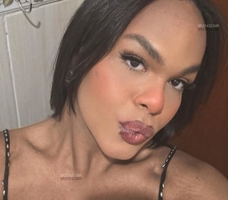 Acompanhante Arielle