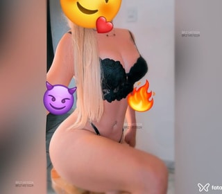 Acompanhante Julia
