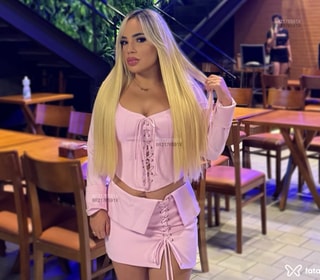 Acompanhante Letícia Tavares