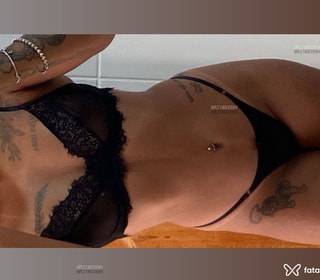 Acompanhante Lara Tavares