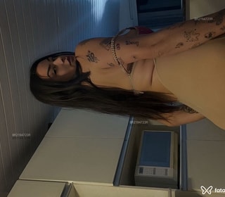 Acompanhante Ana Clara