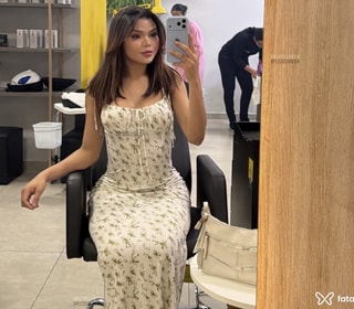 Acompanhante Elisa Araújo