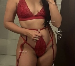 Acompanhante Mirely Andrade