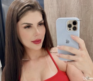 Acompanhante Thaila Ferreira