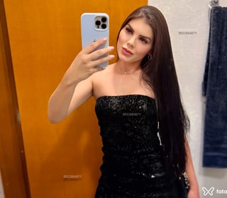 Acompanhante Thaila Ferreira