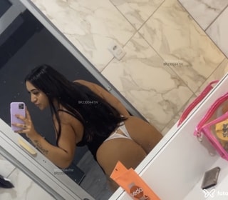 Acompanhante Leticia