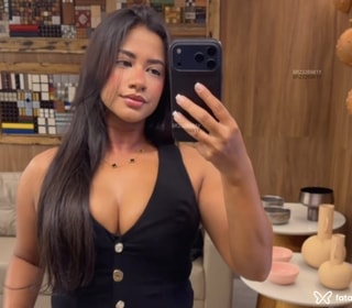 Acompanhante Júlia