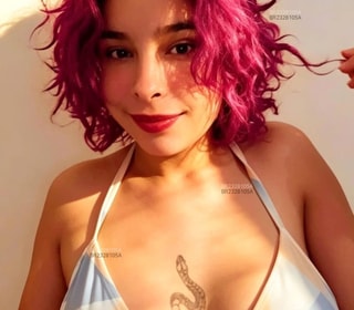 Acompanhante Madu Ferreira