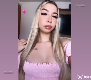Acompanhante Milena