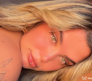 Acompanhante Bella