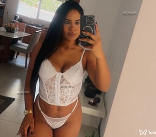 Acompanhante Giovanna Dávila