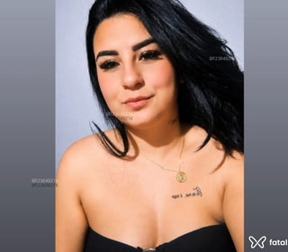 Acompanhante Julia