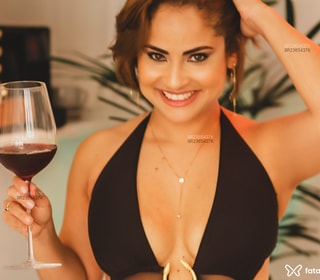 Acompanhante Layla Ravelli